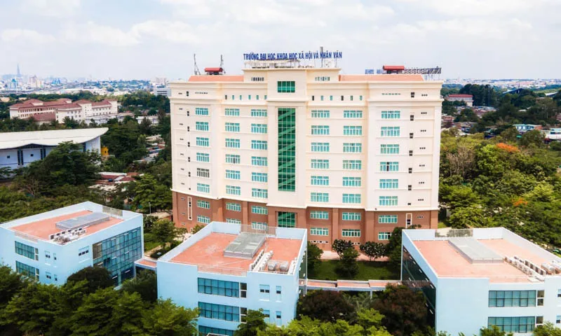 Truyền thông đa phương tiện học trường nào